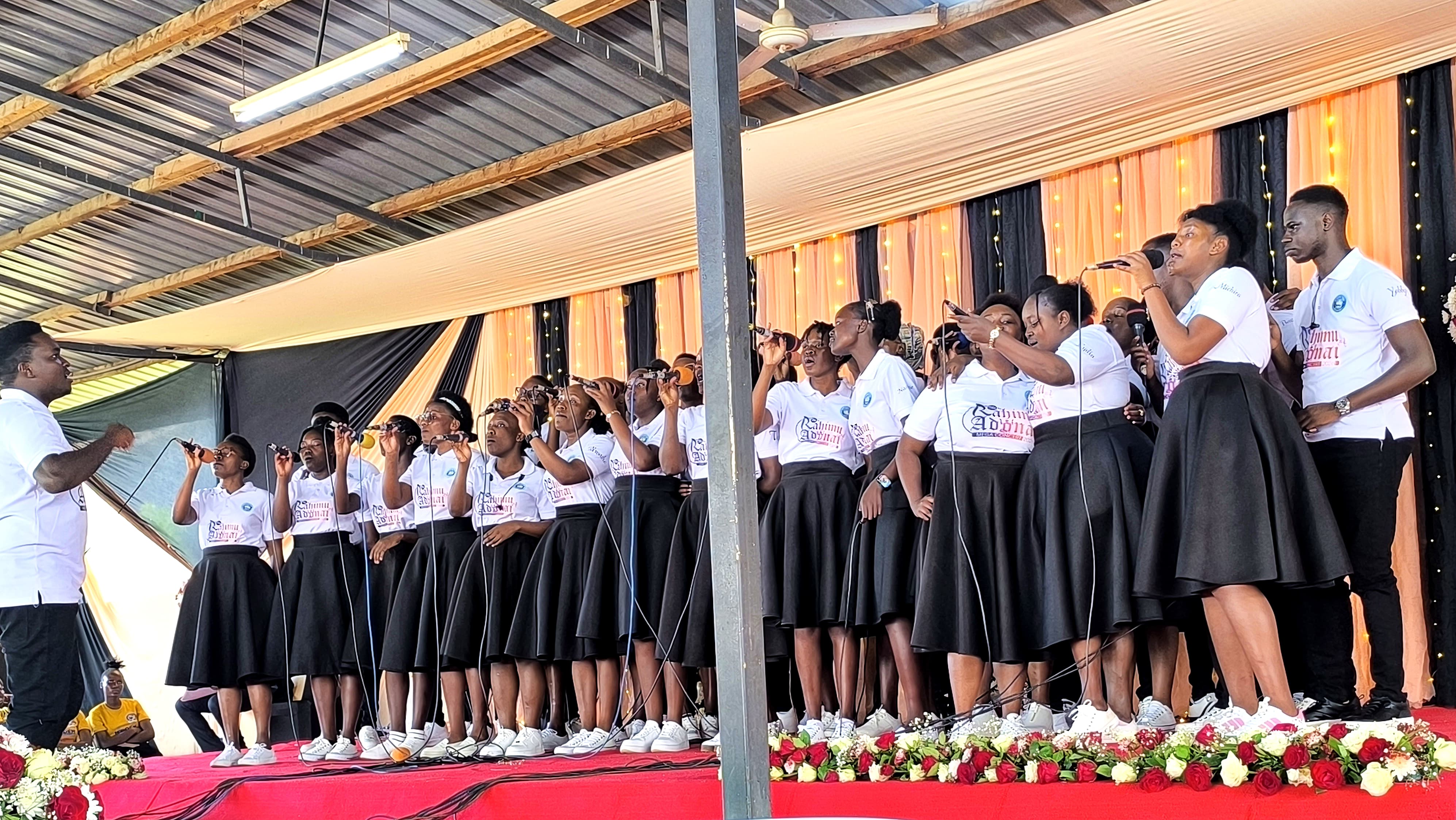 HEM choir on stage